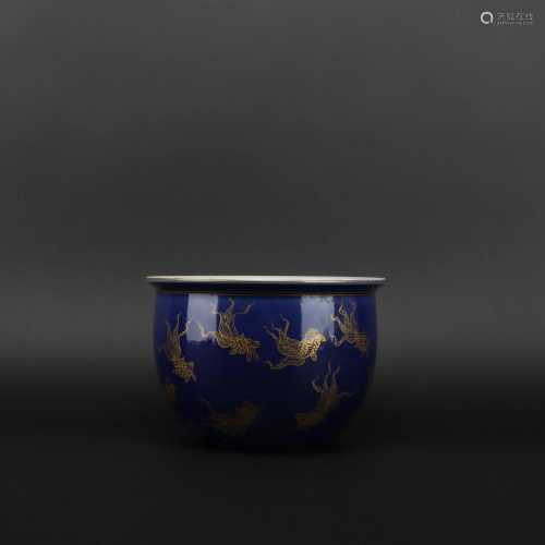 Blue Glazed Pot Trace a Design in Gold