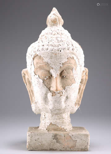 A THAI WHITE GLAZED TERRACOTTA HEAD OF BUDDHA, SUKOTHAI