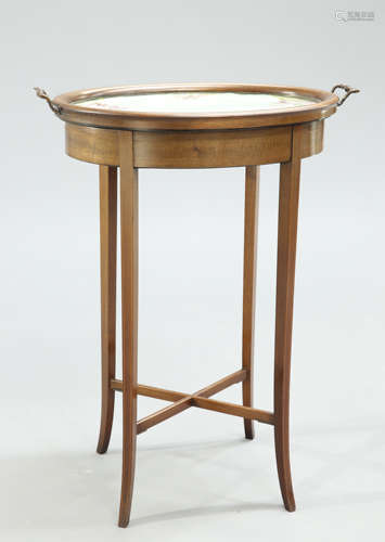 AN EDWARDIAN STRING INLAID TRAY TOP DRINKS TABLE