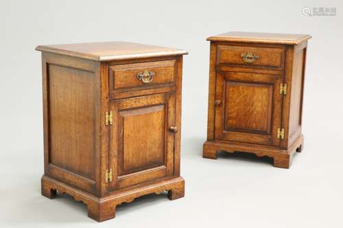 A PAIR OF PERIOD STYLE OAK BEDSIDE CABINETS BY TITCHMARSH AN...