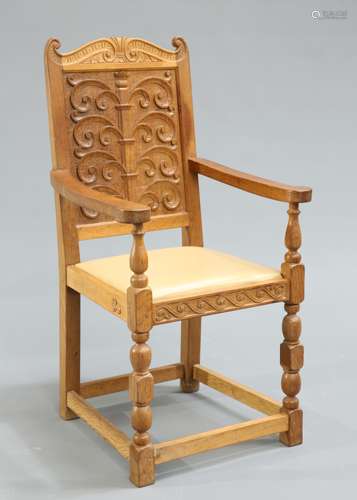 A FOXMAN OAK HALL CHAIR