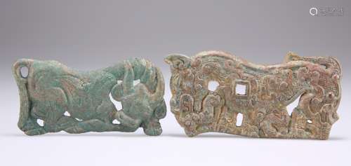 TWO INNER OR OUTER MONGOLIA BRONZE PLAQUES, WARRING STATES P...