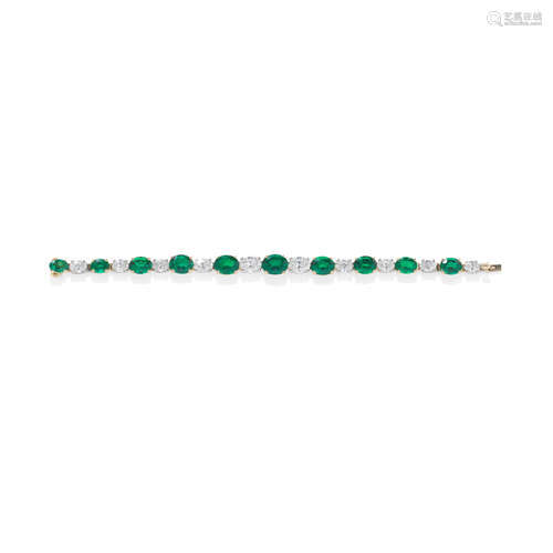 AN EMERALD AND DIAMOND BRACELET, BY BULGARI