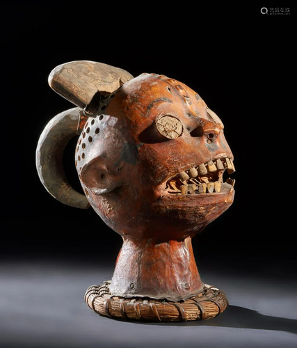 Arte africana Head crest, EjaghamNigeria.