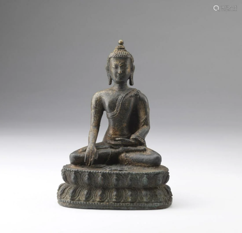Arte Cinese A bronze figure of Buddha China