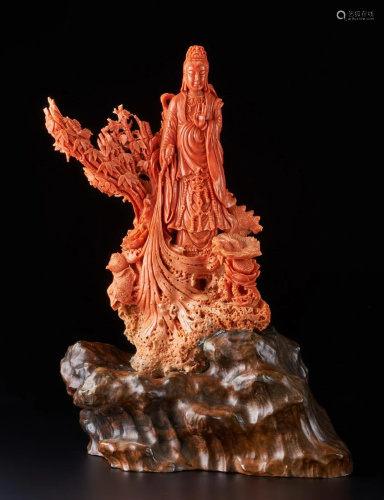 Arte Cinese A large red coral carving depicting