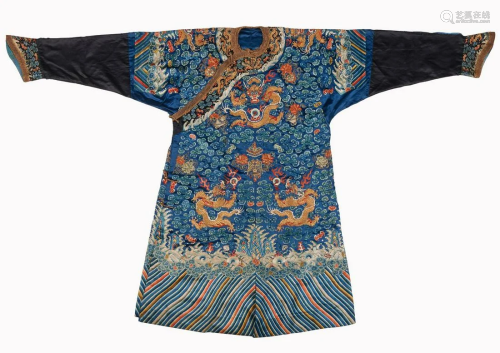 Arte Cinese A blue ground silk embroidered Summer robe