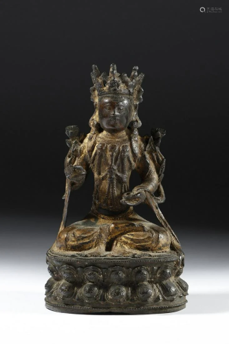 Arte Cinese A bronze figure of seated bodhisattva