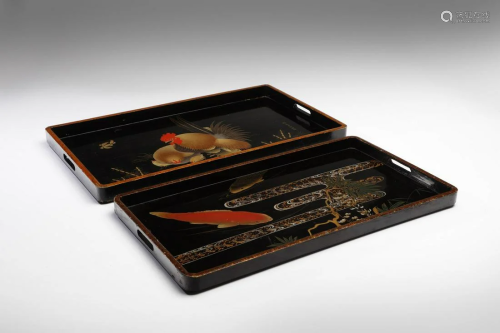 ARTE GIAPPONESE Two lacquered trays decorated with