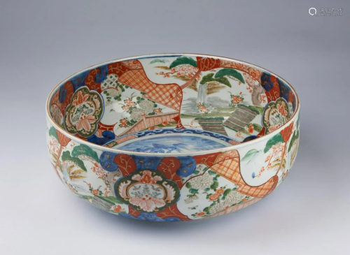 ARTE GIAPPONESE A large Imari porcelain basin Japan,