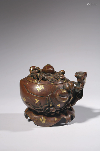 A Chinese bronze gold splash censer