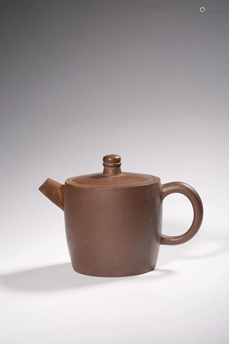 A Chinese 1980s - 1990s zisha teapot