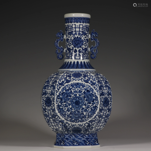 A blue-and-white double-eared vase with entwined