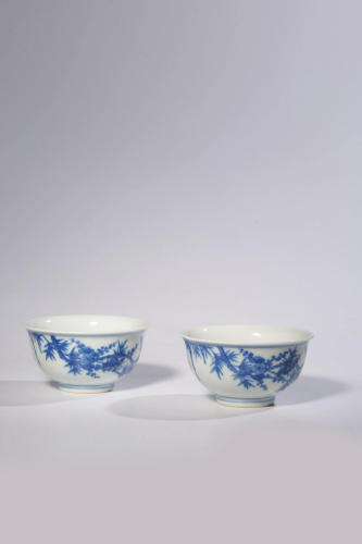 Pair of blue and white cups