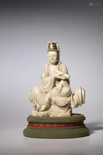 A Chinese Shoushan Furong soapstone carving