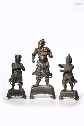 A Chinese bronze figure group of Guan Gong