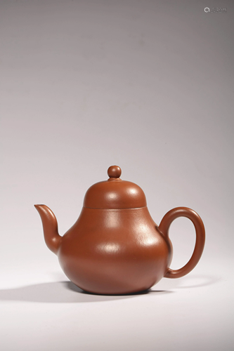 A Chinese 1980s - 1990s zisha teapot