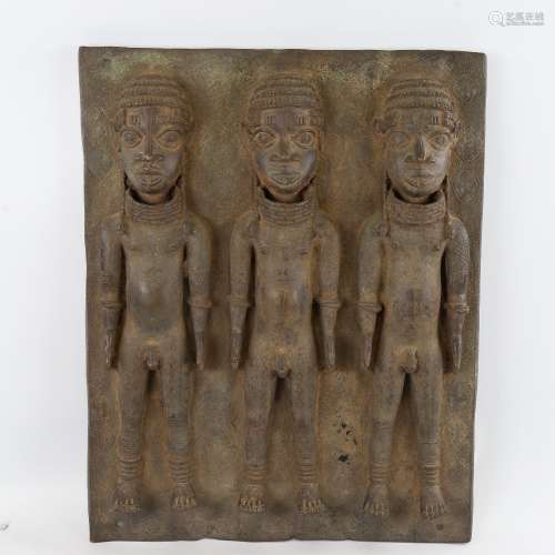 An extremely rare Benin bronze ancestral plaque, 16th/17th c...