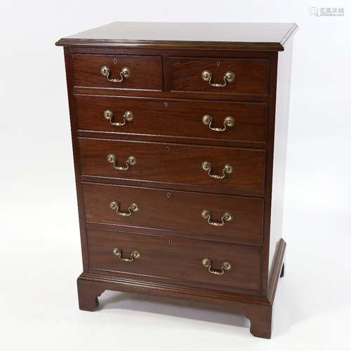 An Edwardian mahogany square chest of 3 long and 2 short dra...