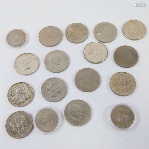 2 Elizabeth II 1960 Crowns, 3 1967 Half-Crowns and a collect...