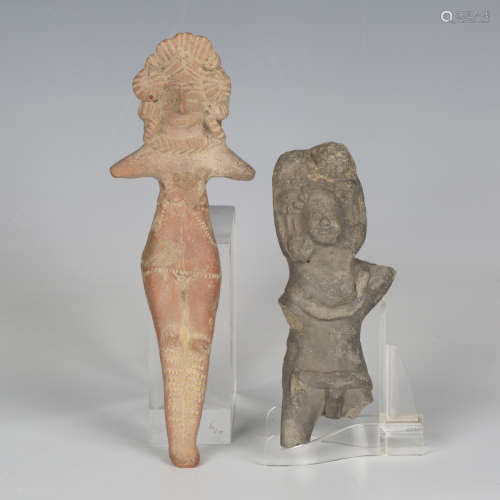 A pre-Columbian Mexican red pottery figure, probably Michoac...