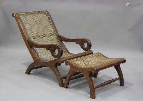 A 20th century Eastern hardwood framed steamer chair and mat...