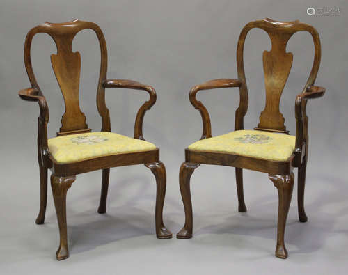 A pair of 20th century Queen Anne style walnut shepherd's cr...