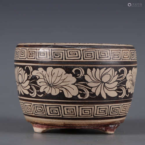 An incised cizhou kiln flowers washer