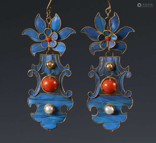 GILT SILVER EARRINGS WITH TIAN-TSUI