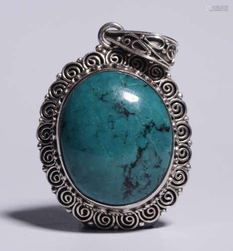 SILVER PENDANT EMBEDDED WITH TURQUOISE