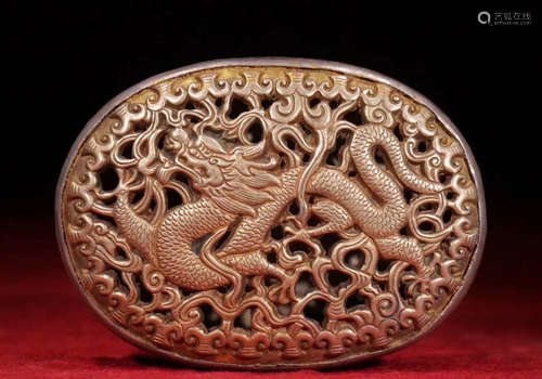 GILT SILVER BELT BUCKLE CARVED WITH DRAGON