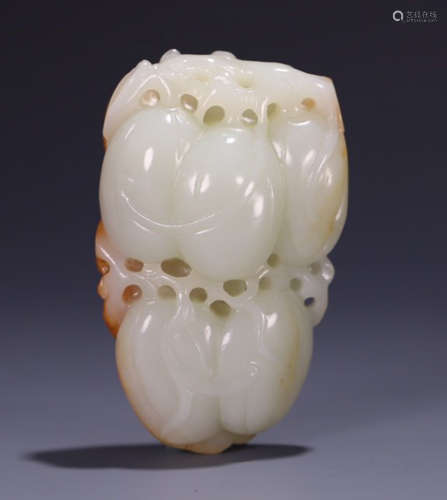 HETIAN JADE PENDANT CARVED WITH MELON