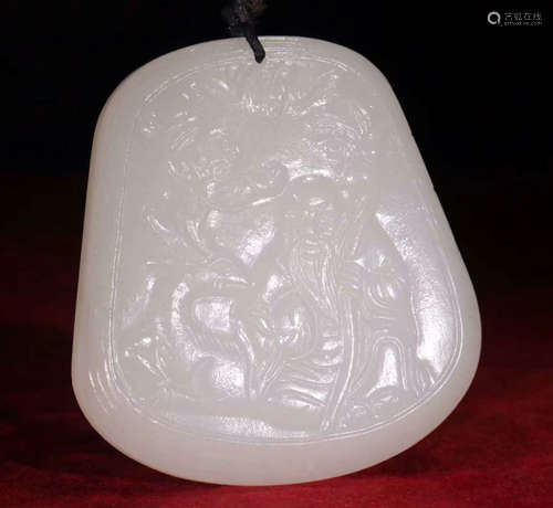 HETIAN JADE PENDANT CARVED WITH FIGURE