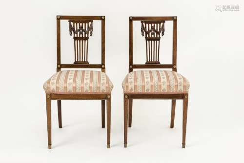Paar Louis-Seize-Stil-Stühle
