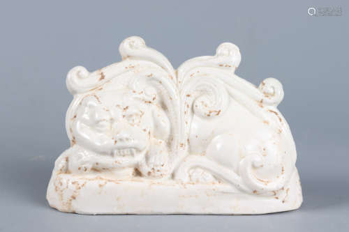Chinese Ding Wave Porcelain Ornaments