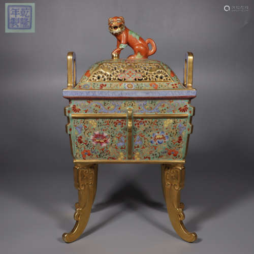 Chinese Qing Dynasty Qianlong Period Gold Painted 