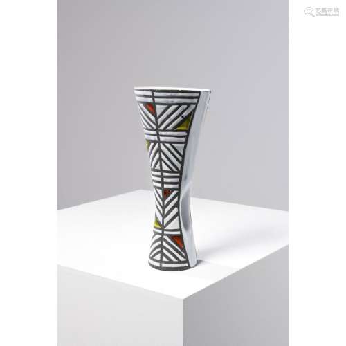 罗杰-卡普伦 (1922-2006)花瓶釉面陶瓷背面有彩绘签名 