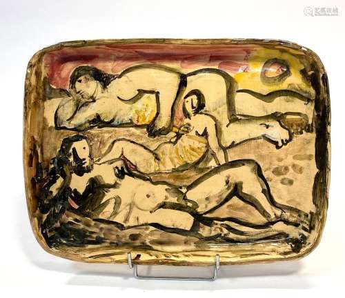 西尔万-维尼 (1903-1970)躺着的裸体釉面陶器托盘背面有签名、日期...