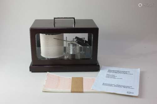 A modern Barigo barograph, in rectangular case, 25cm, with i...