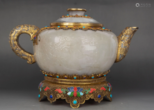 A GEM'S INLAID WHITE JADE TEAPOT AND COVER.MARK OF