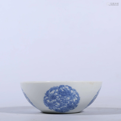 A BLUE AND WHITE CUP.MARK OF YONGZHENG