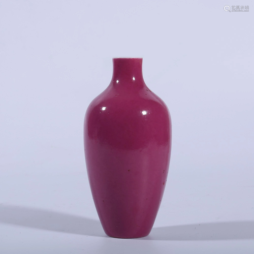 A RUBY-GLAZED VASE.MARK OF YONGZHENG