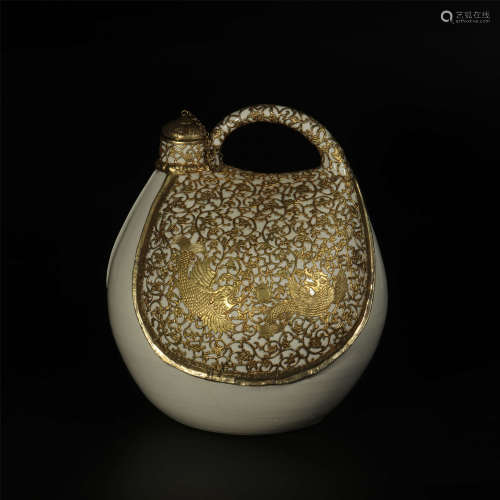 Ding klin Vase covered with Gold from Song