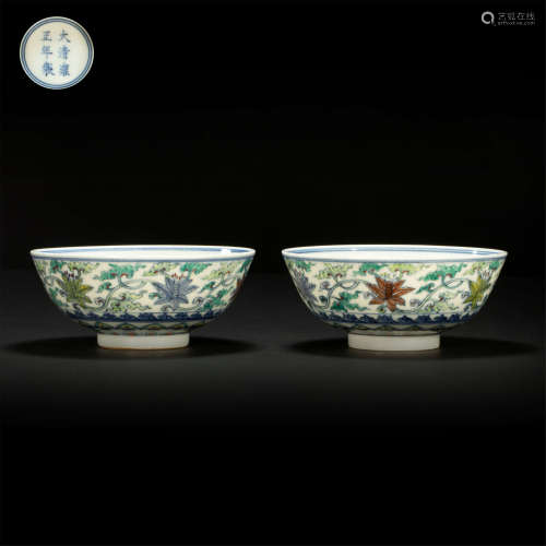 Clashingcolor bowl with flower painting from Qing