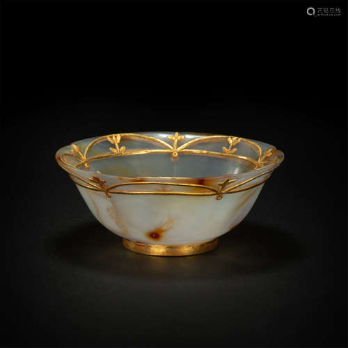 Agate bowl with coverd gold leaf from Liao