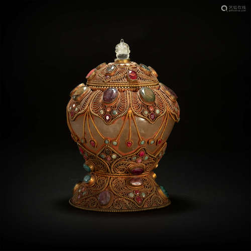 Filigree crystal buddhist relics container from Qing