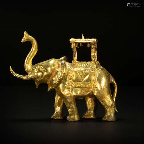 Gold ornament in elephant form from Sassanid Dynasty