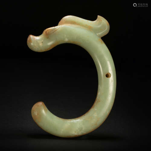 Jade ornament in dragon form from Hong Shan Culture