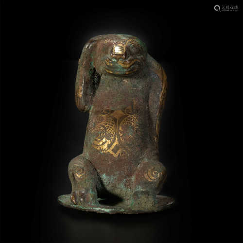 Gold ornament in bear form from Han