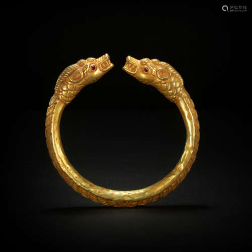 BoSi Kingdom Golden Bracelet